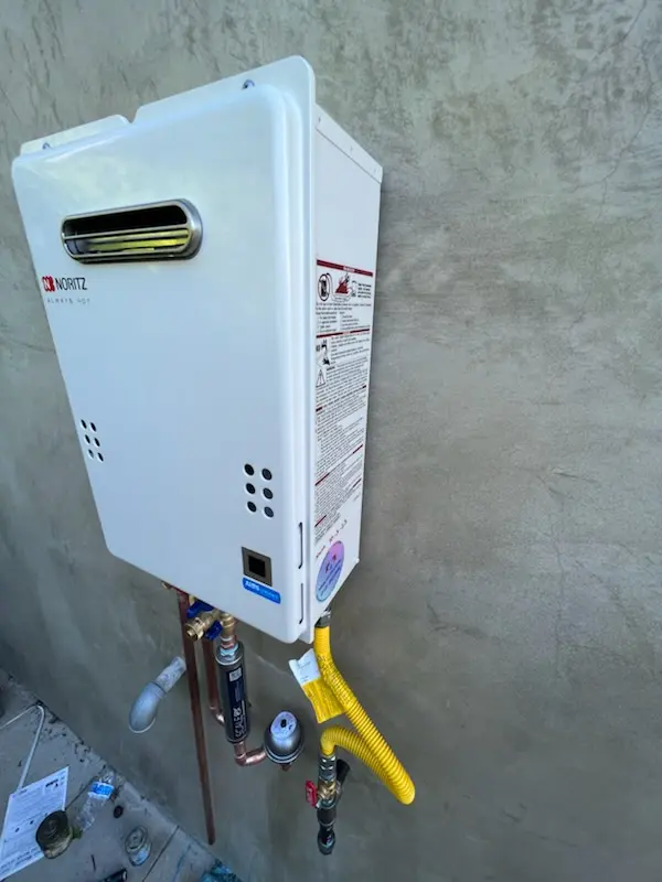 Tankless water heater installation for Tall Oaks homes